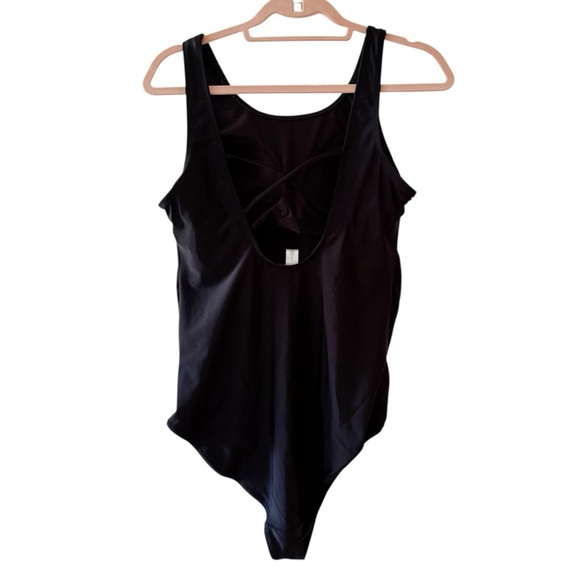 Motherhood Maternity Black Criss-Cross Back Beach Bump One Piece Swimsuit Size L - Picture 4 of 9